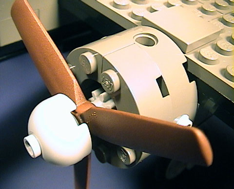 detail_engine.jpg