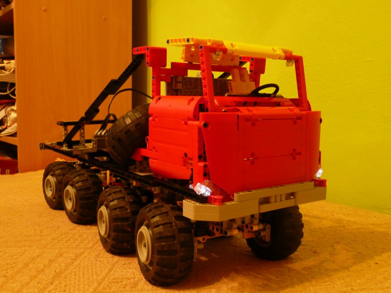 p1050677_800x600.jpg