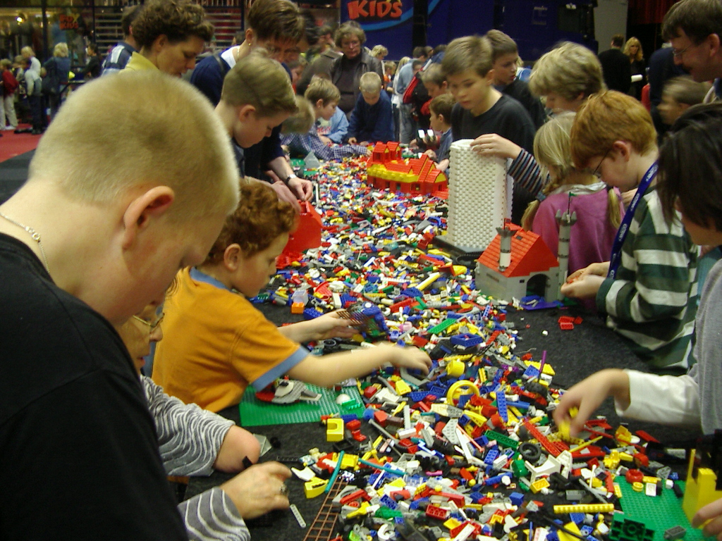 legoworld.jpg