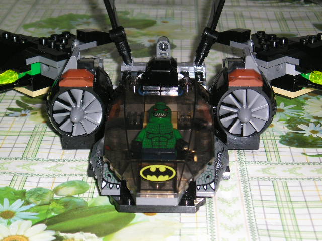 batboat_alternate_03.jpg