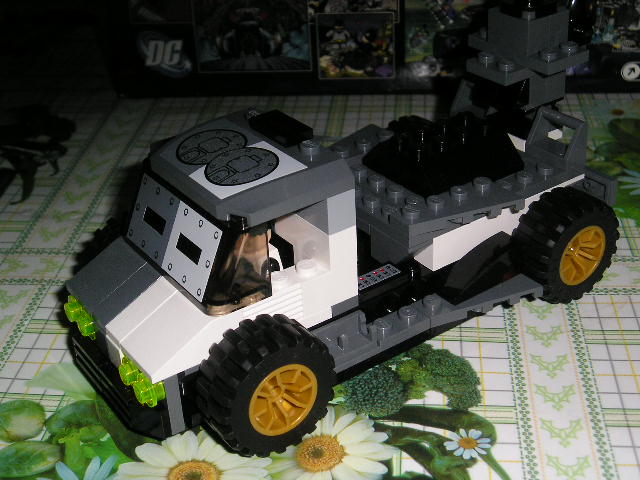 batmobile_alternate_11.jpg