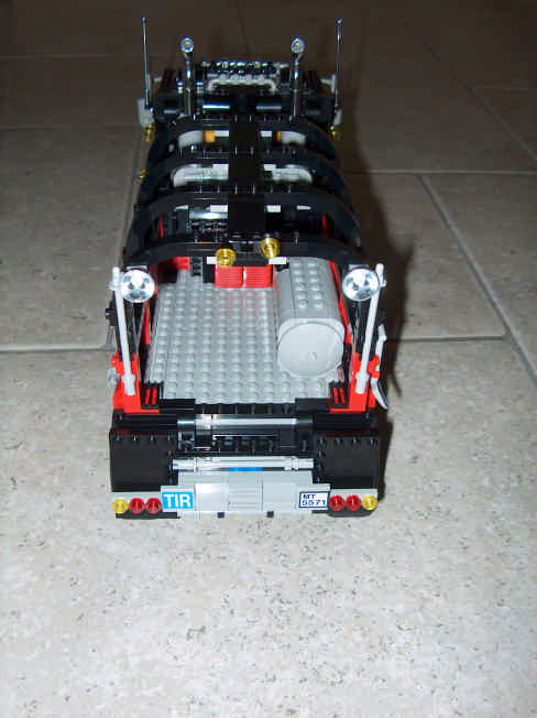 5571-2-e.jpg