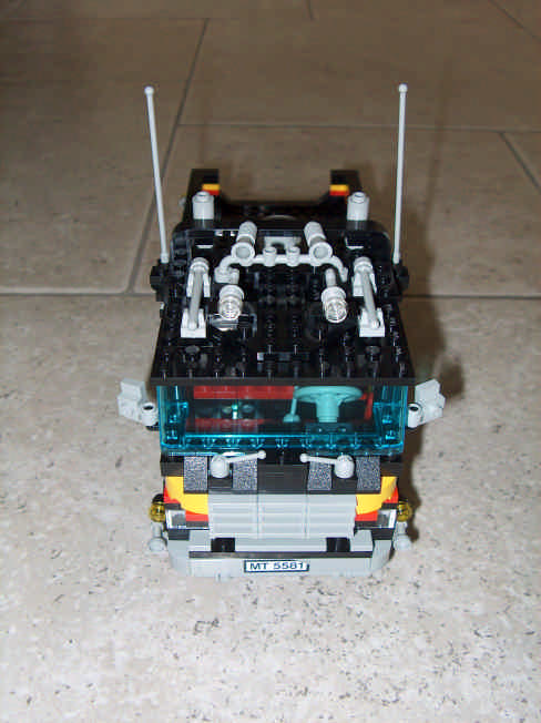 5581-3-c.jpg