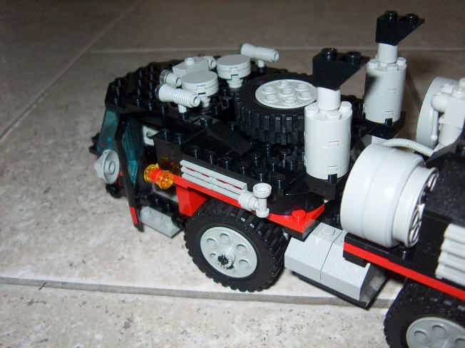 5590-2-g.jpg