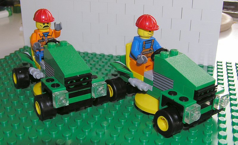 2_lawn_mowers1.jpg