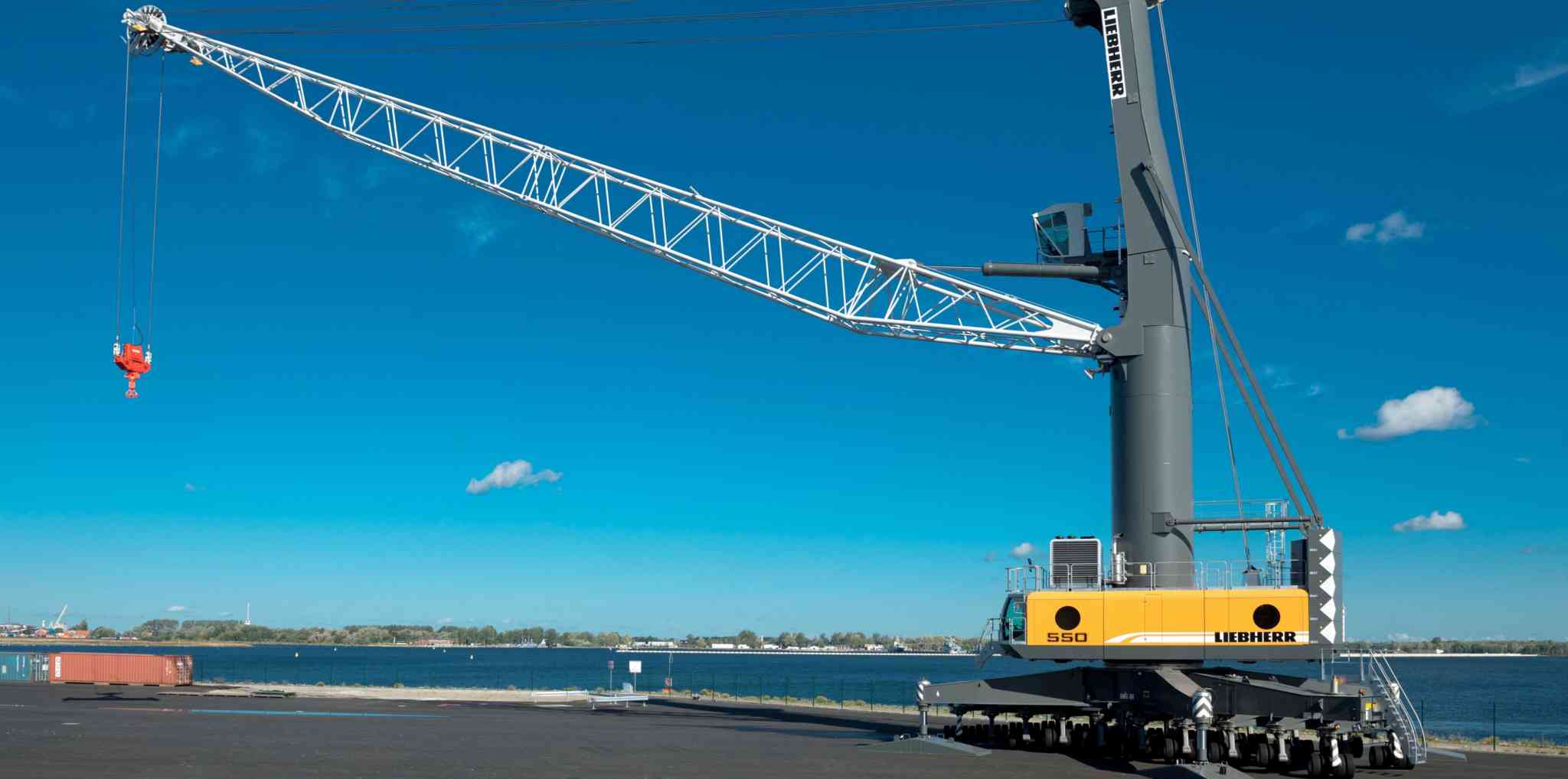 liebherr-cc-feb-2017-article-strip.jpg