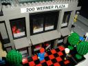 200wp09.jpg