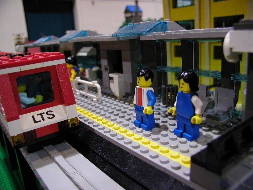 gats03fm24.jpg