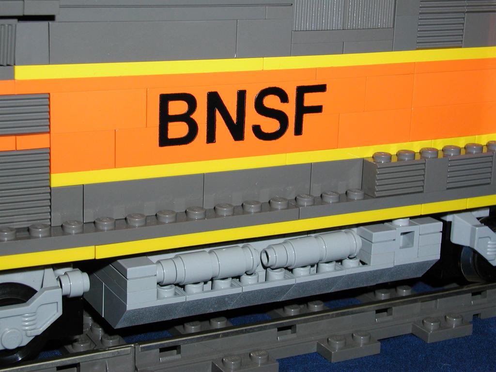 bnsf_c44-9w_7.jpg