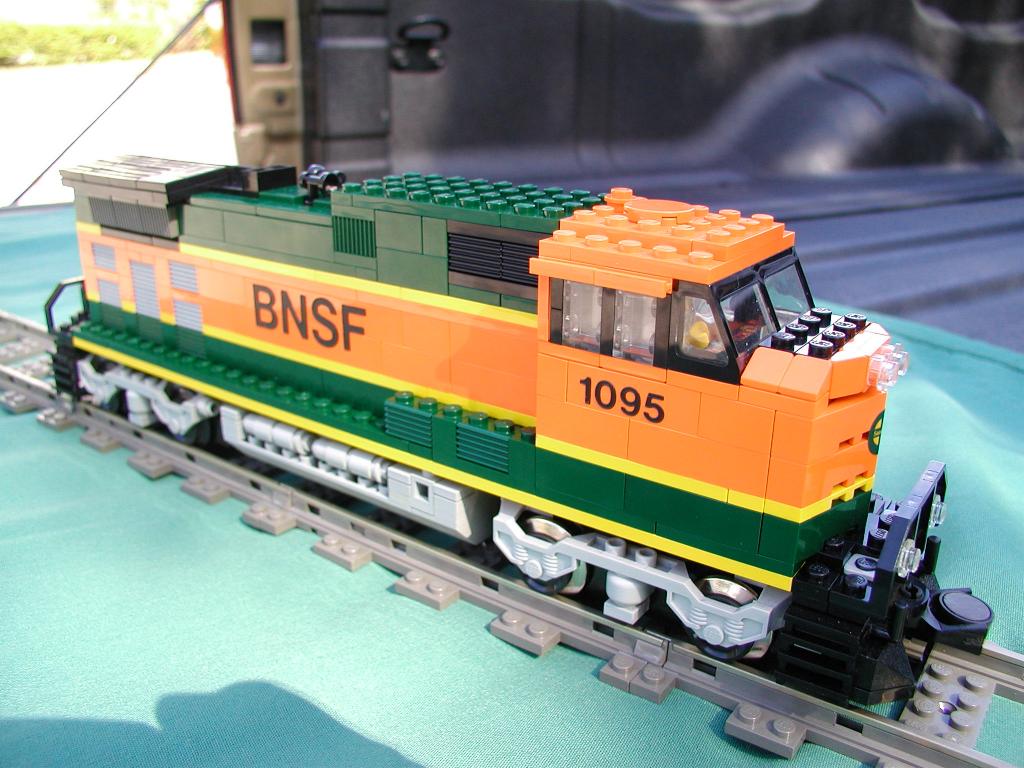 bnsf_c44-9w_1v2.jpg