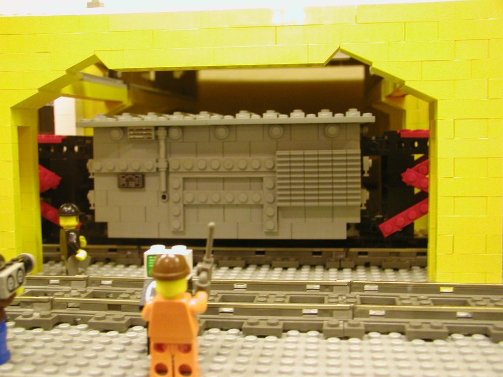 hr2004sp07.jpg