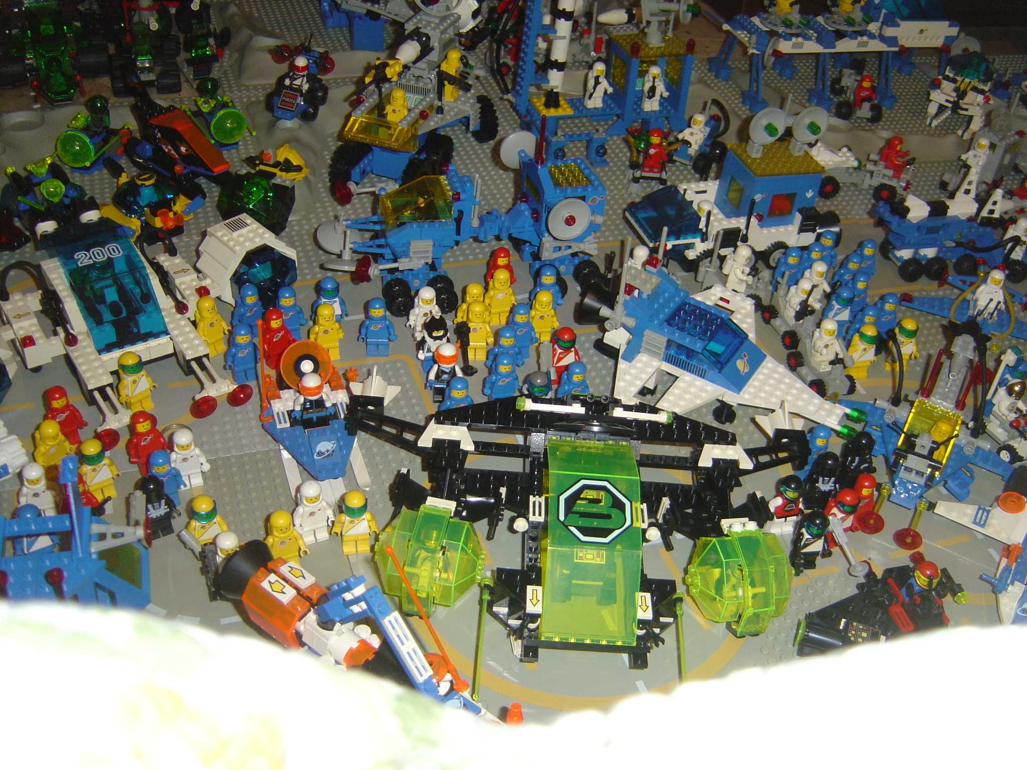 a_little_caos_in_lunar_base_classic_space_dsc07747.jpg