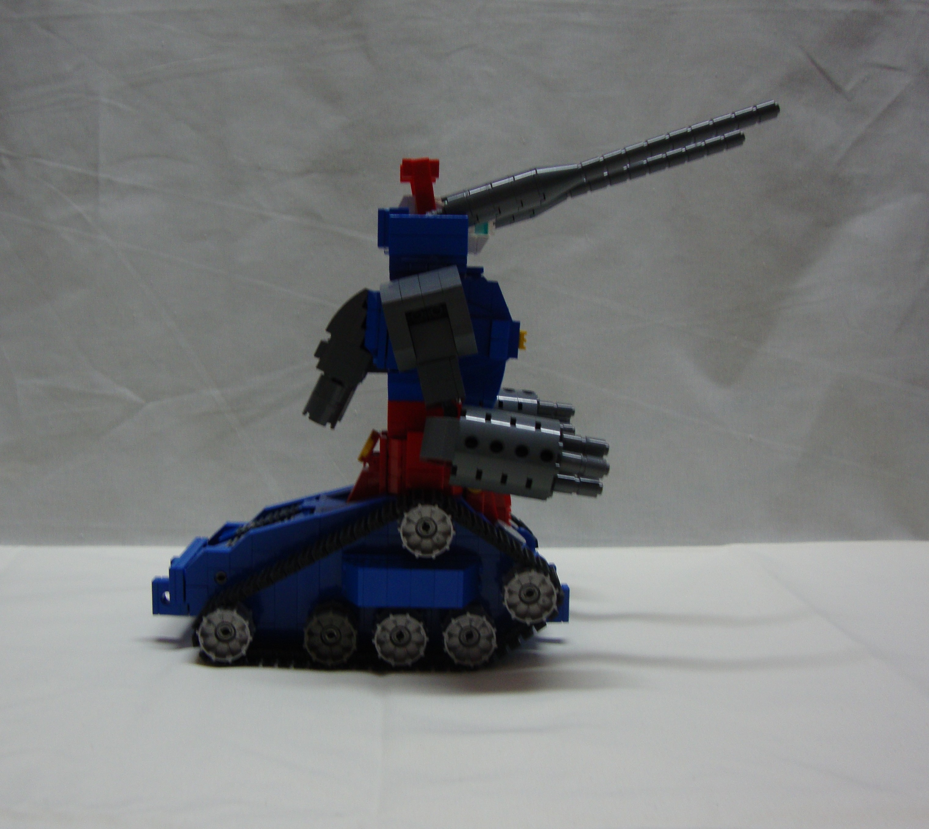 gundamrx75-005.jpg