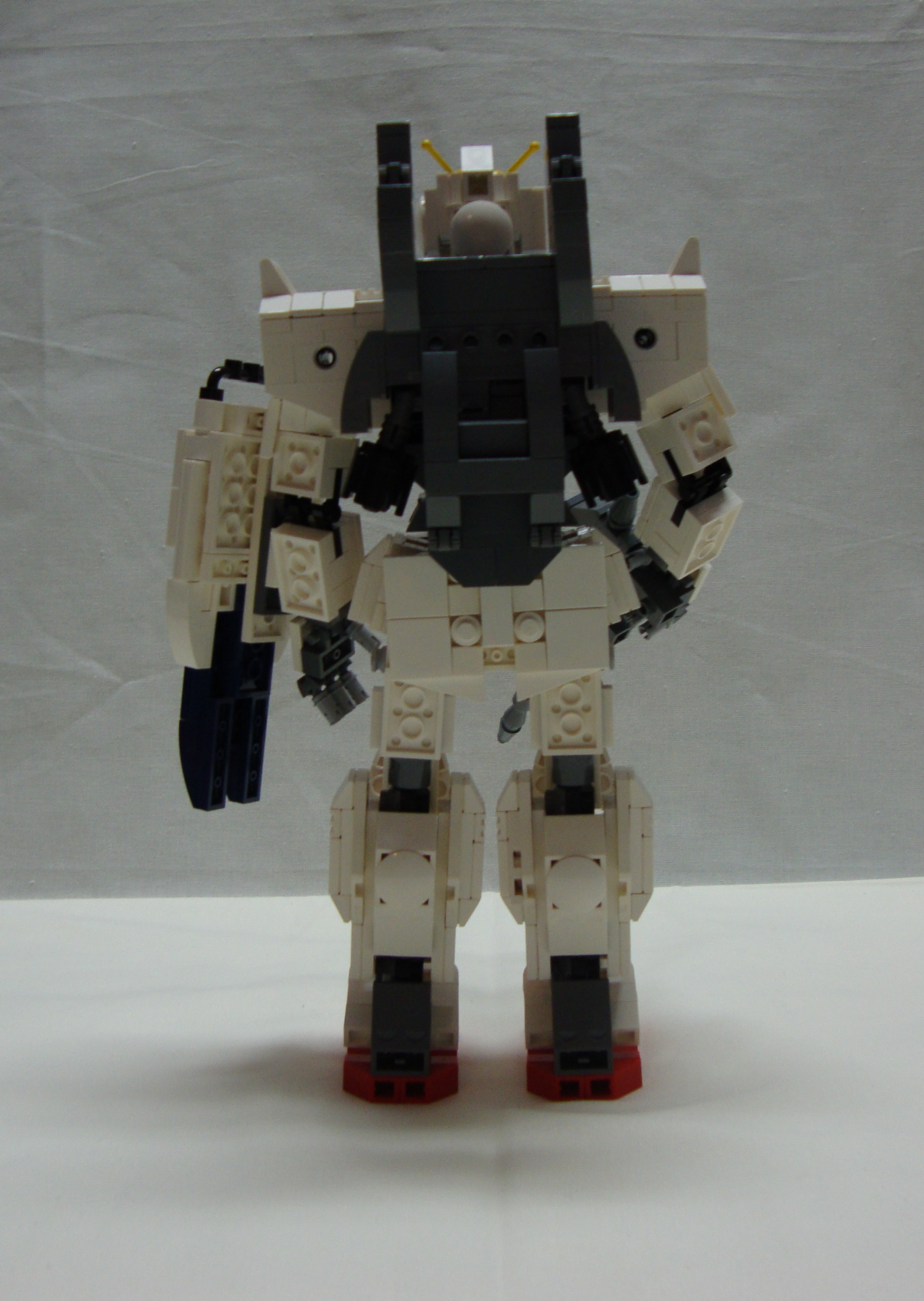 gundamrx79-004.jpg
