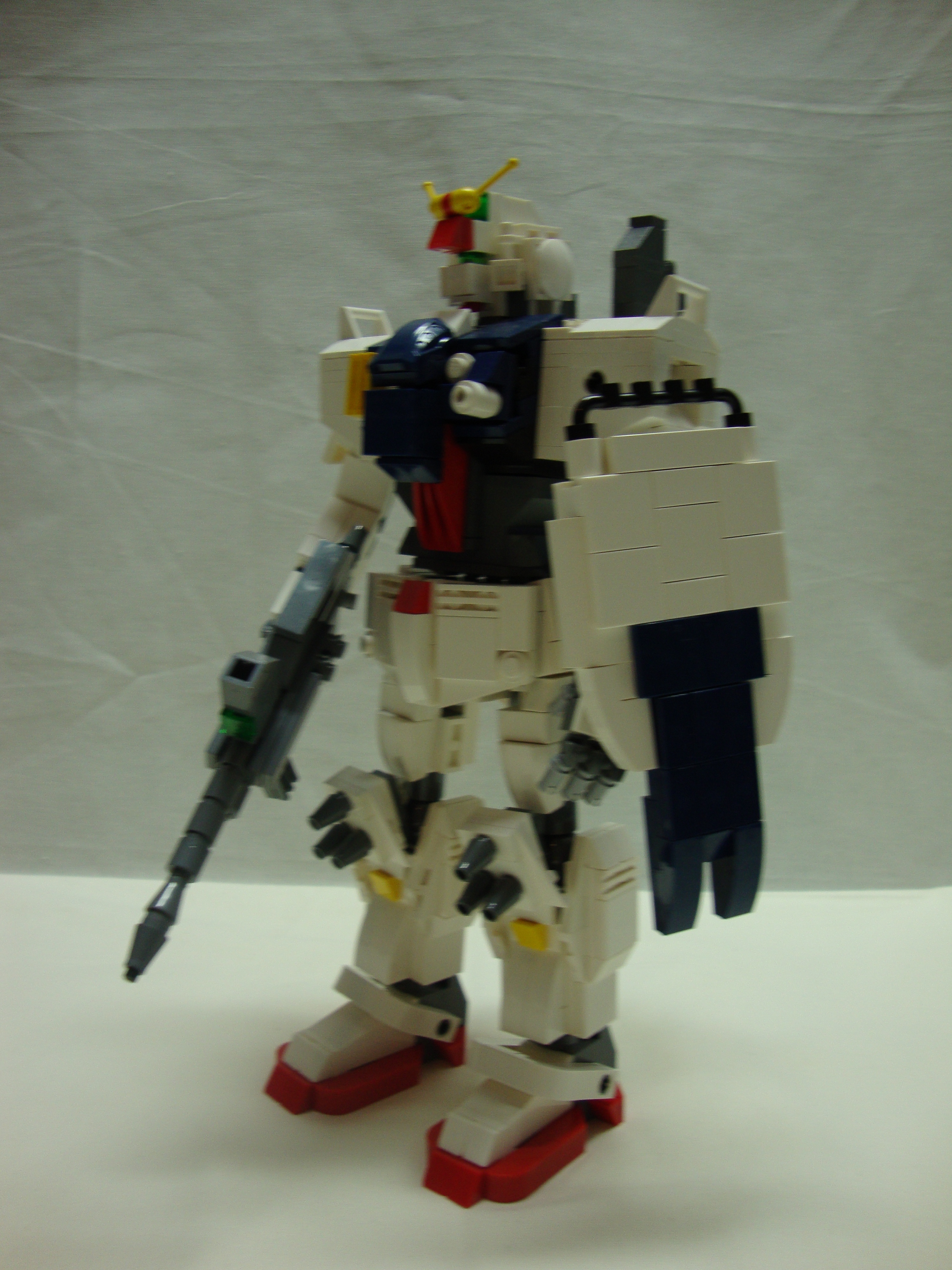 gundamrx79-011.jpg