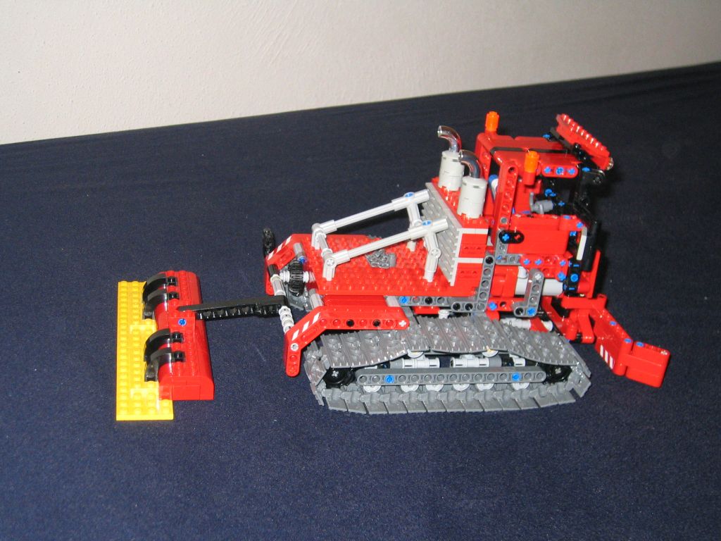 pistenbully2_1.jpg