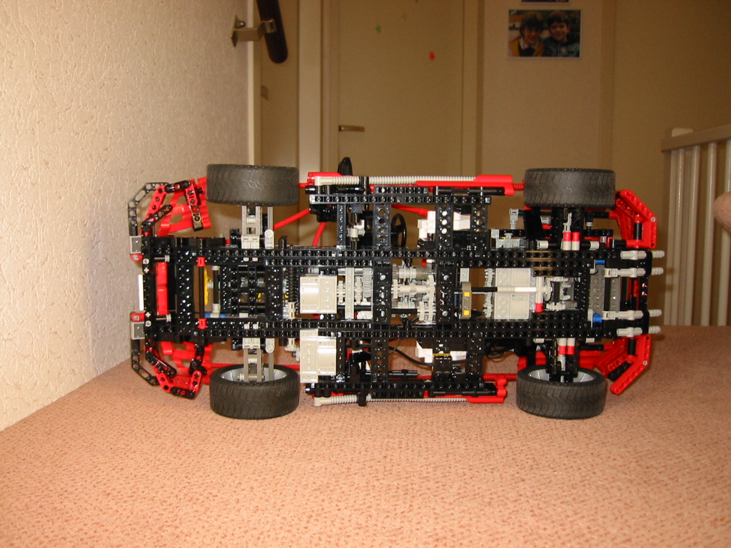 lego_chassis.jpg