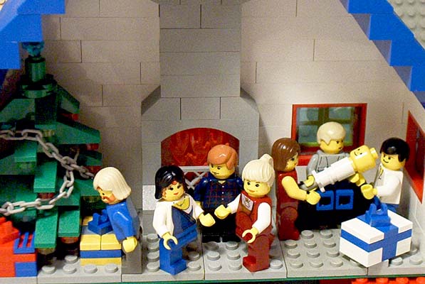 legofamilyxmas1.jpg