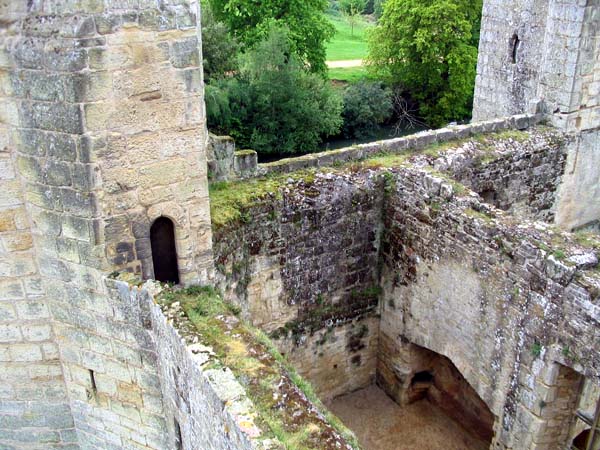 bodiam34.jpg