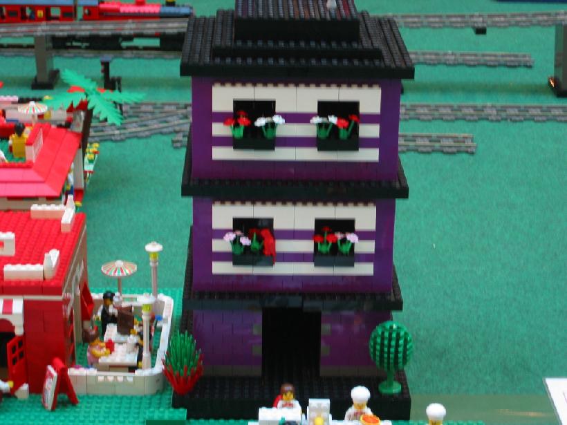 building_in_purple.jpg
