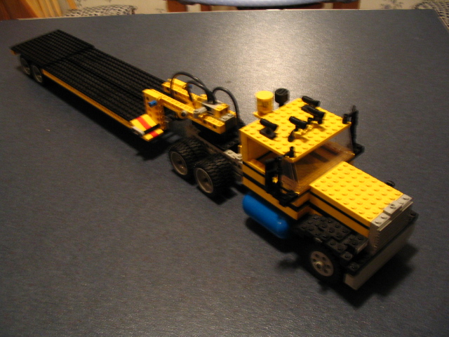 yellowsemi6.jpg