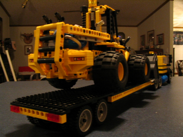 yellowsemi7.jpg