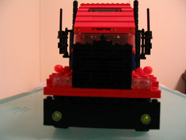 redsemi02.jpg