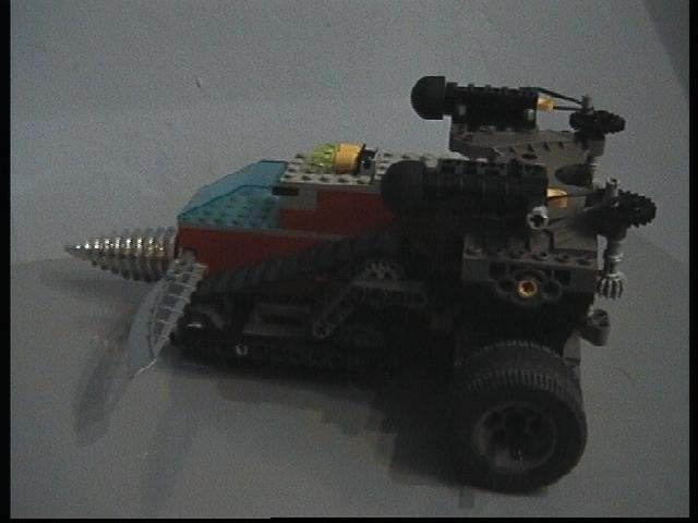 remote_controlled_vehicle2.jpg