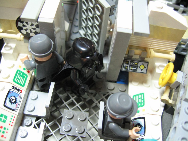 lego_mothership_026.jpg