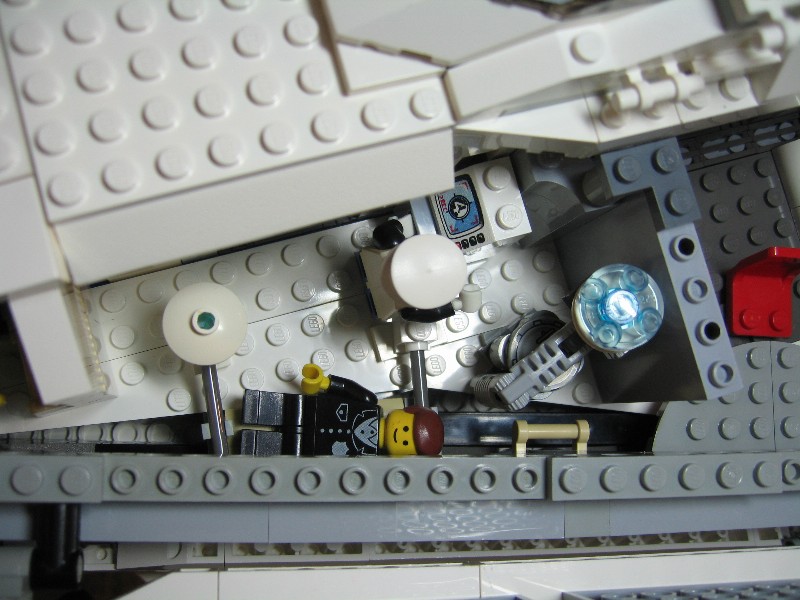 lego_mothership_030.jpg