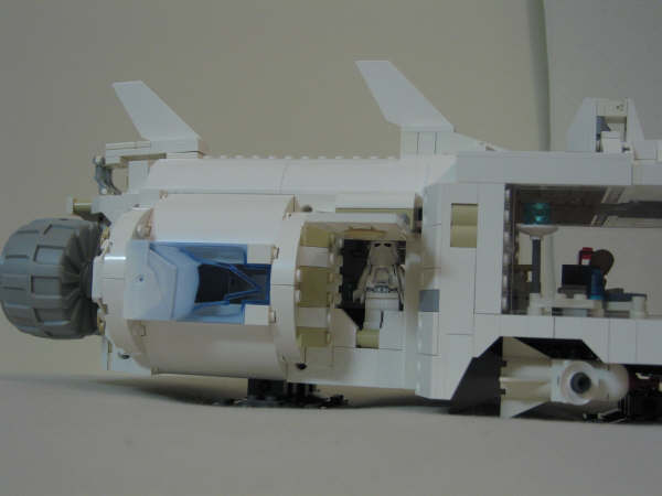 lego_x2_ship_010.jpg