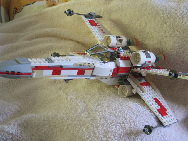 starwars_x-wing_020_-_small.jpg