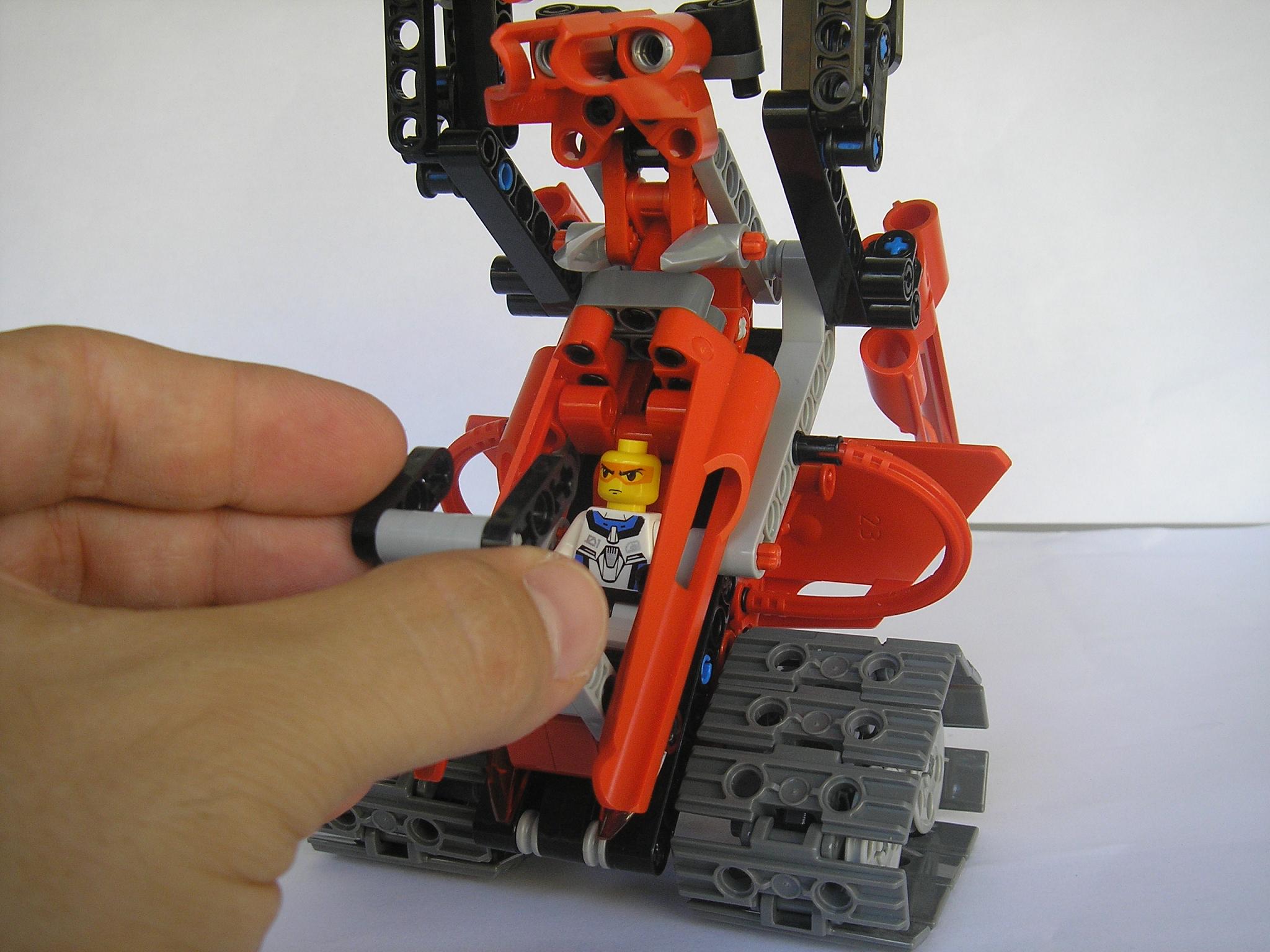 robot.jpg