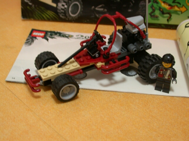 dinoattack0009.jpg