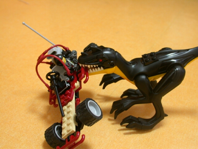 dinoattack0018.jpg