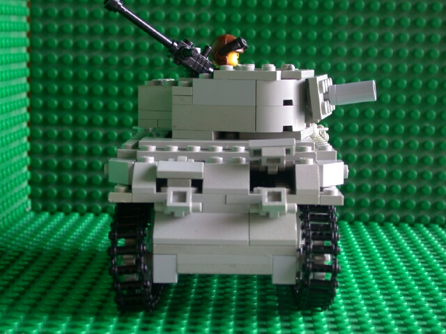m80015.jpg