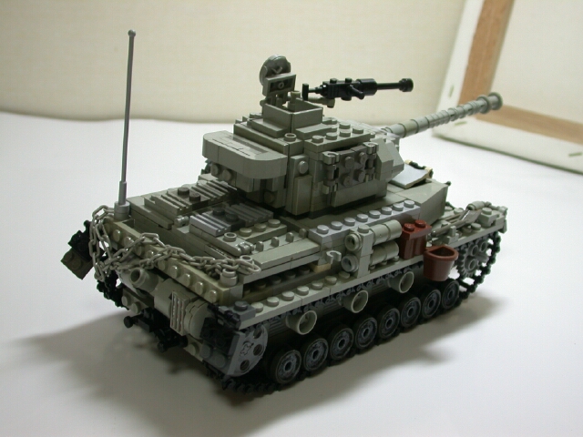 pz40023.jpg