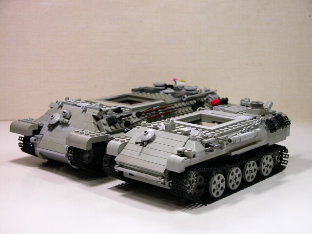 kingtiger10050.jpg