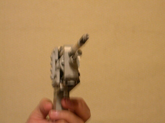 gun0005.jpg