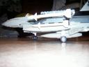 f16_002.jpg