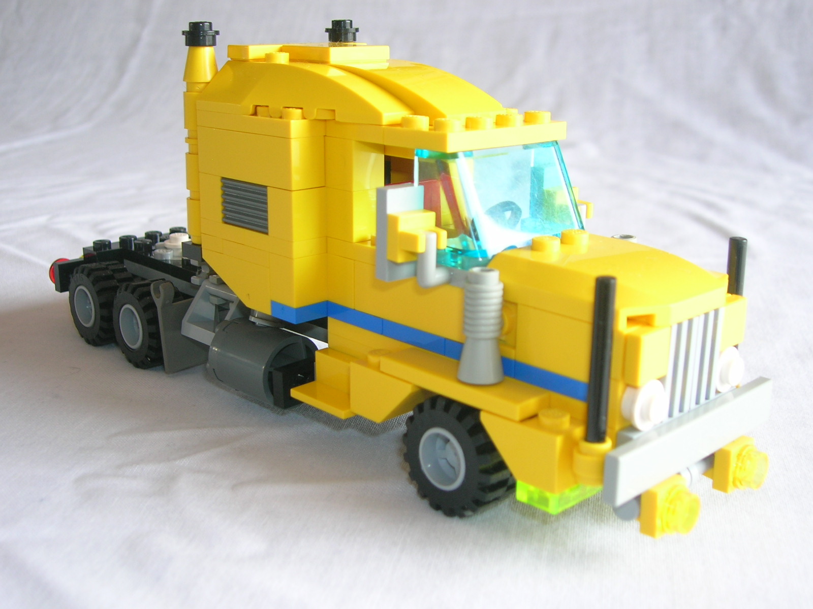 yellow_truck6.jpg