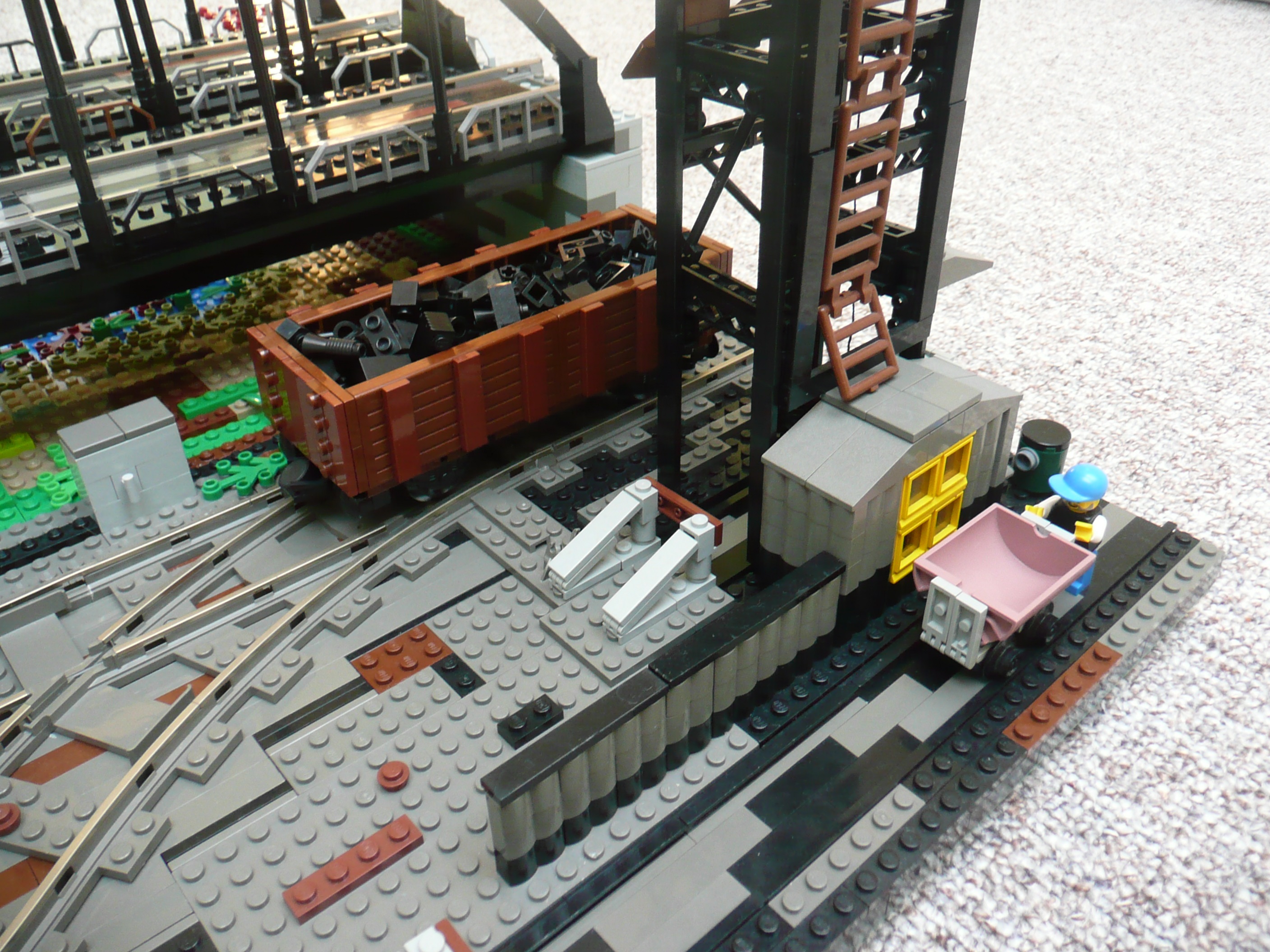 side7.jpg