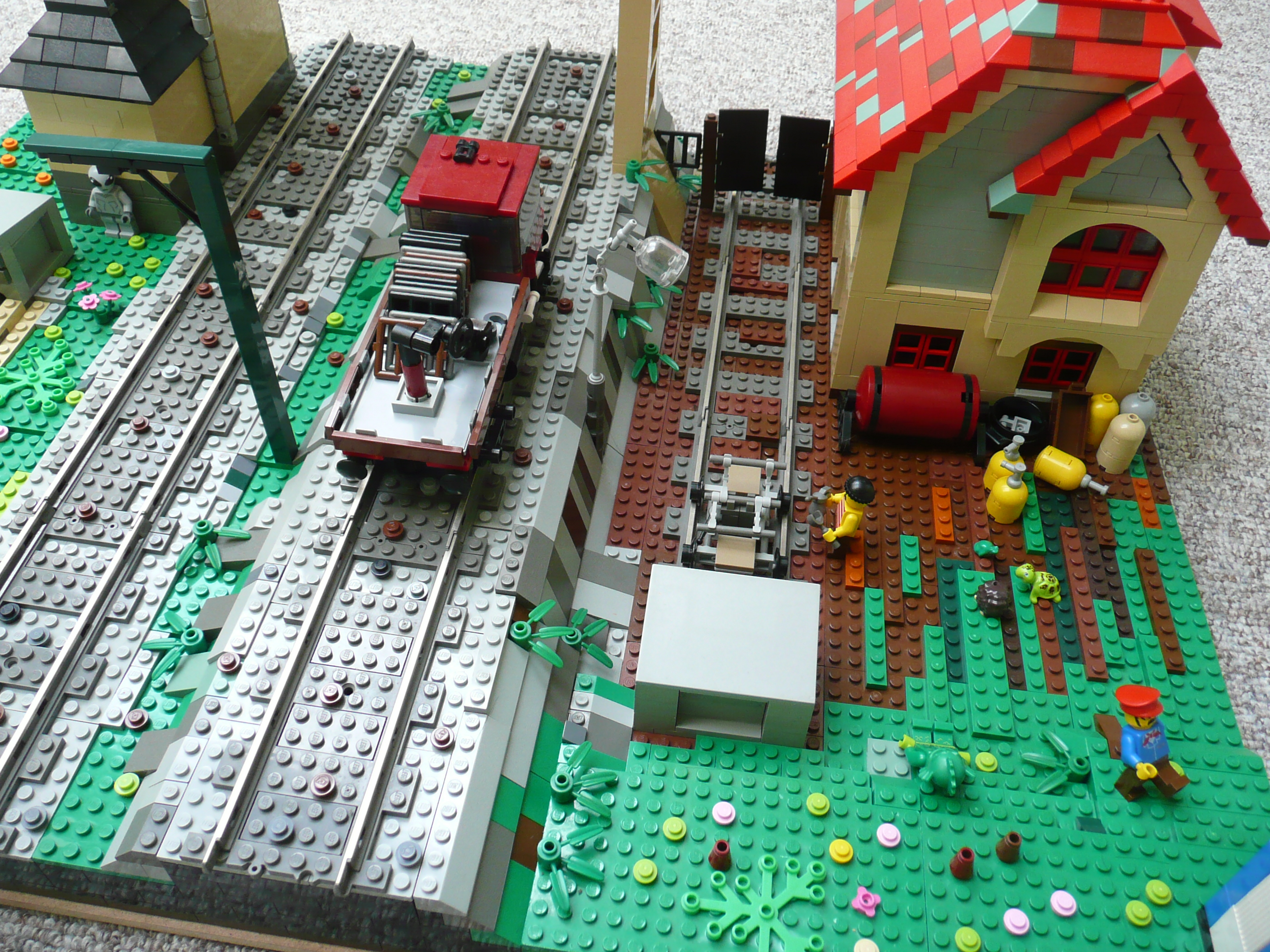 side1.jpg