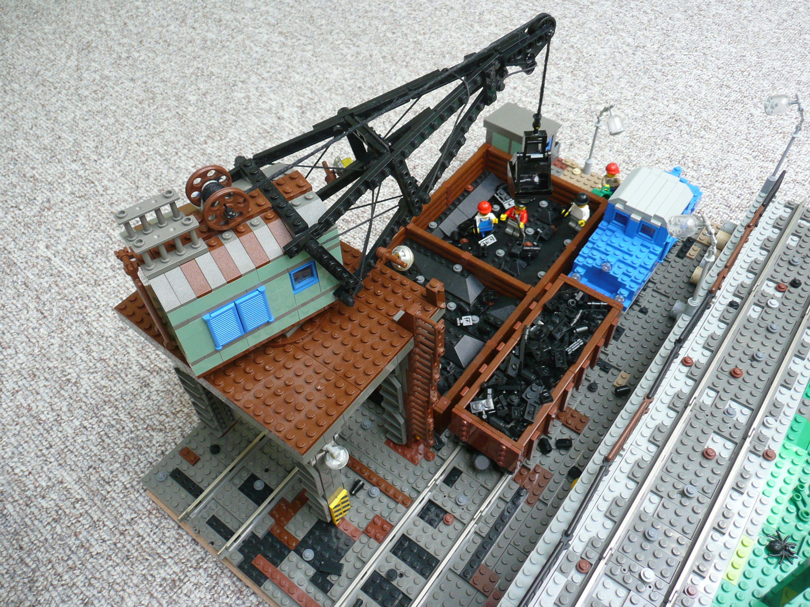 side3.jpg