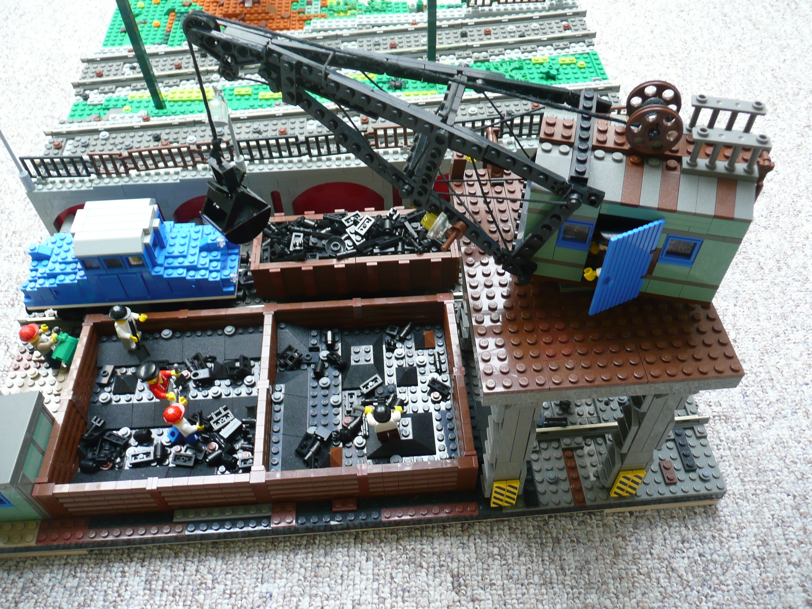 side4.jpg