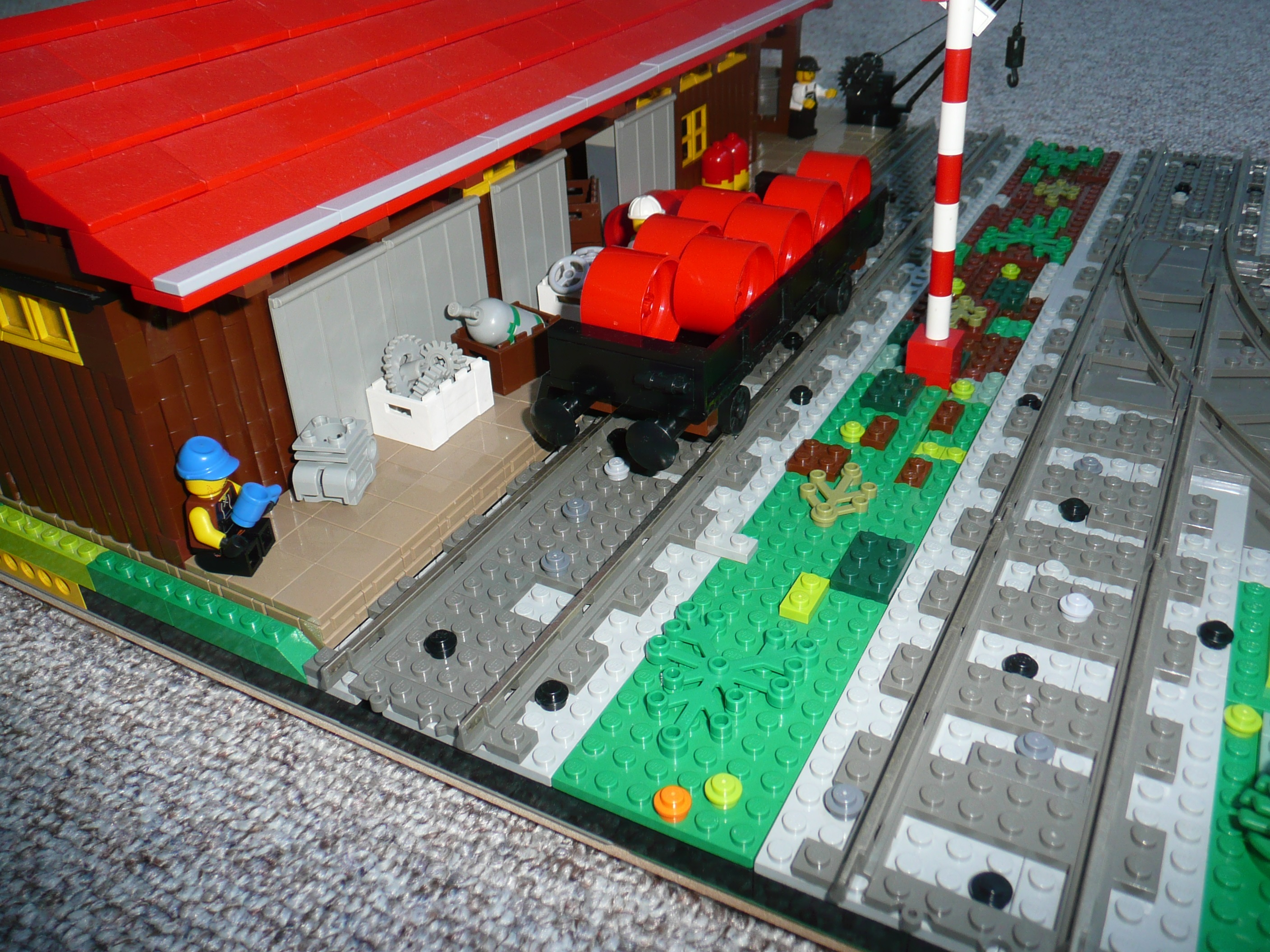side2.jpg
