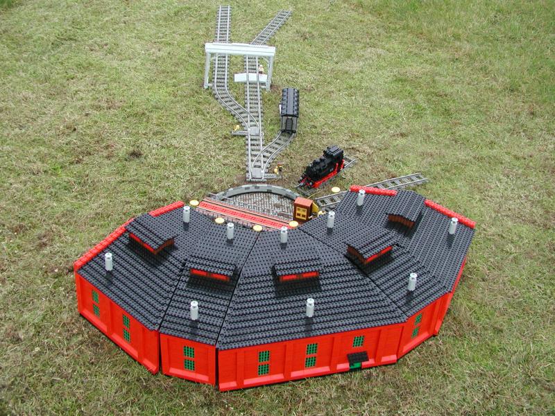 roundhouse21.jpg