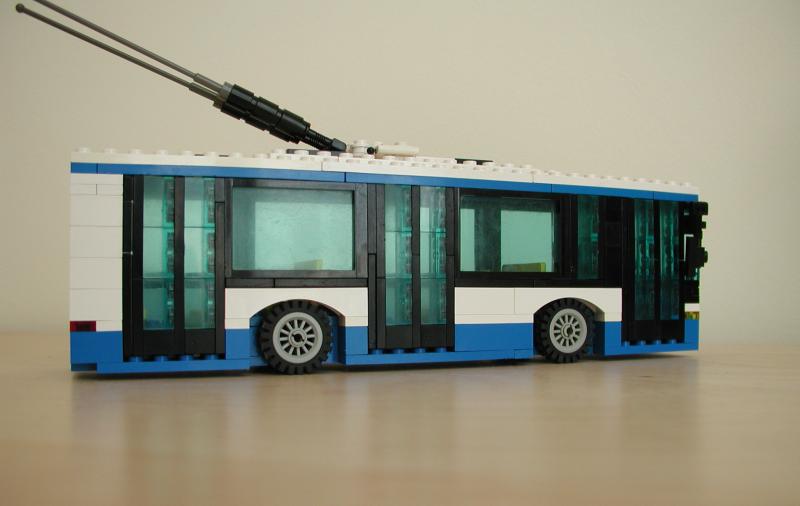 solaris_trollino_12t_02.jpg