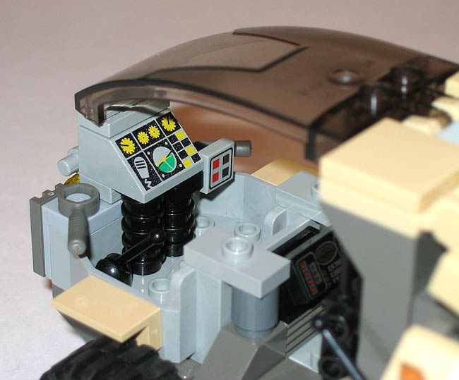 scarab11_cockpit3.jpg
