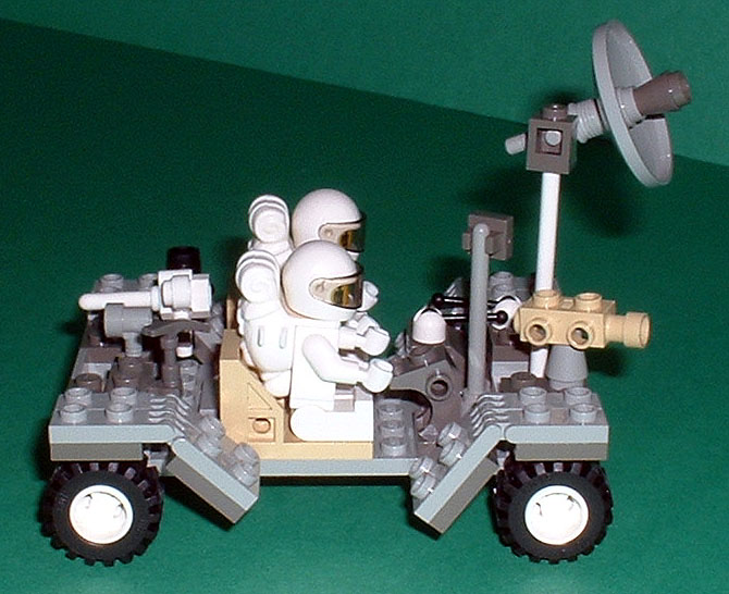 lunarrover01_starboard.jpg